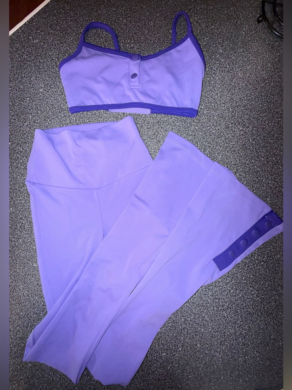 Five Dance-wear 2 Piece Set Lavender Bra & Pants Size Youth X-Large